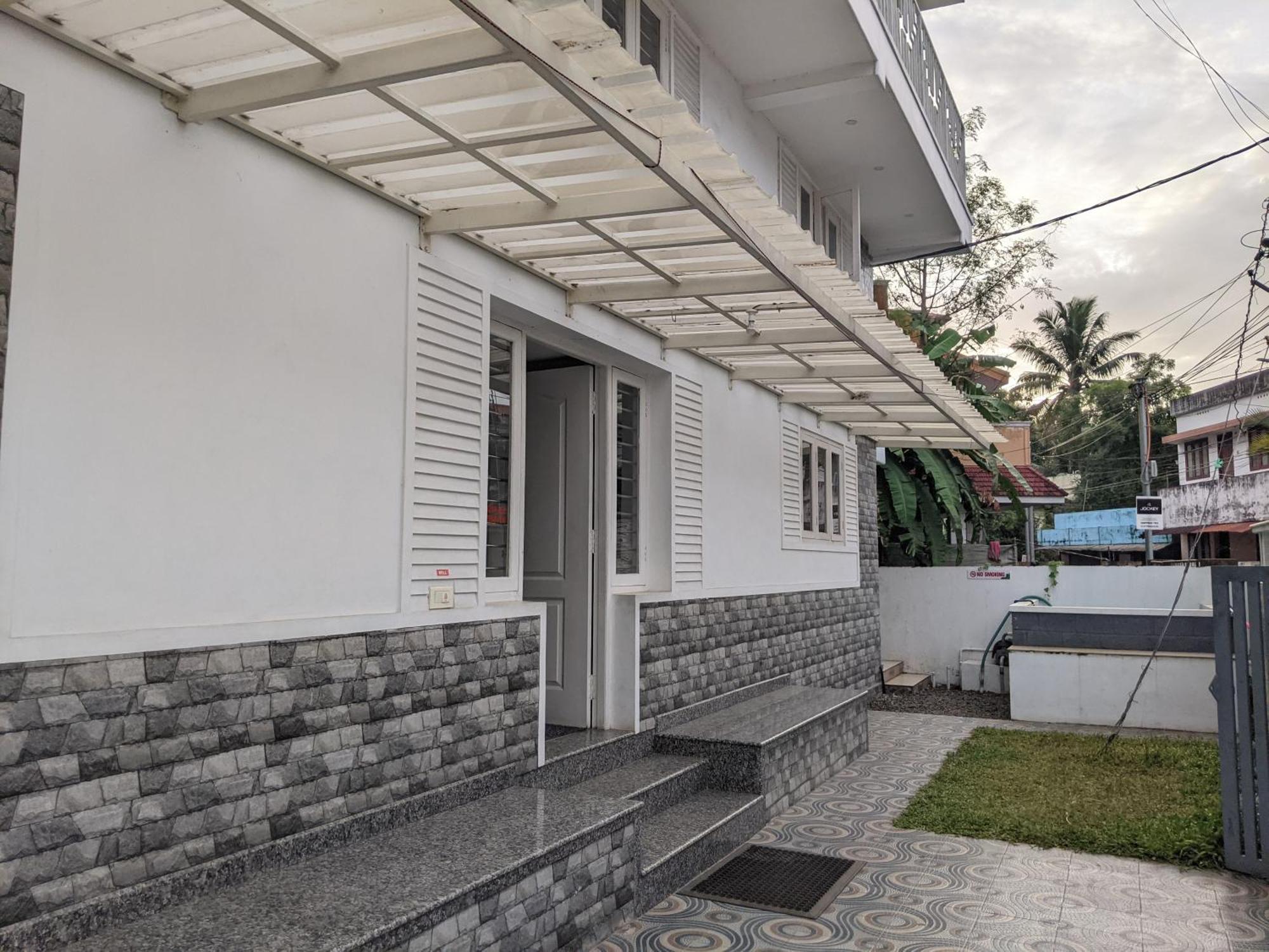 Green View Executive Stay'S Kochi Bagian luar foto