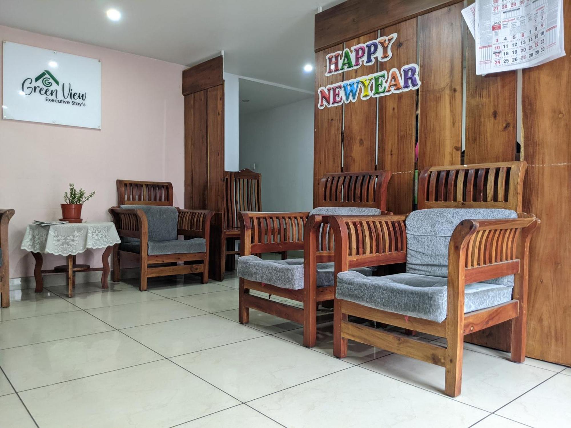 Green View Executive Stay'S Kochi Bagian luar foto